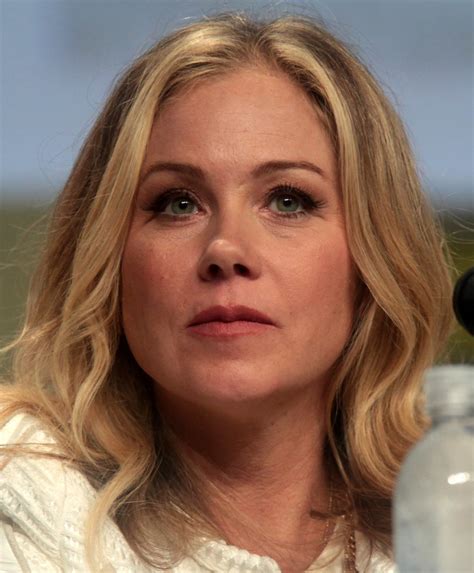 what happened to christina applegate
